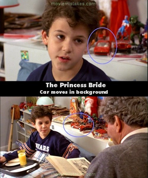 Phim The Princess Bride (Nàng công chúa đã hứa hôn), chiếc xe ô tô màu đỏ đằng sau Fred Savage hướng thẳng vào camera trong một cảnh gần, nhưng lại quay ngang ở một cảnh xa